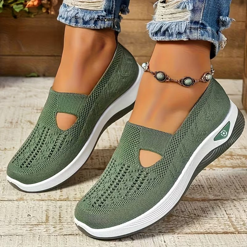 Breathable Sports Shoes Lightweight Mesh Walking Sneakers Wide Fit